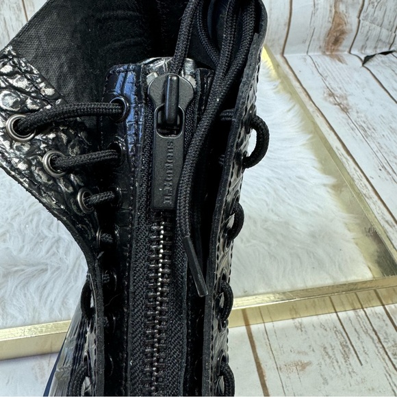 Dr. Martens Doc Martens Women's Sinclair Crocodile Quad Retro Platform Boots New - Picture 11 of 15